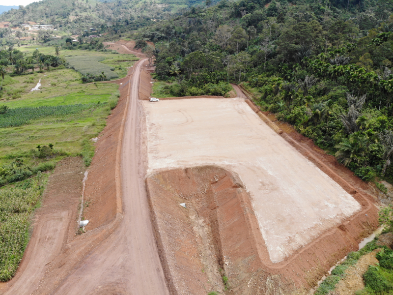 The Company acquired contract of Lead-Zinc Mine Road Access Construction Project in Dairi, North Sumatra, from PT Dairi Prima Mineral (DPM) worth Rp29.9 billion.